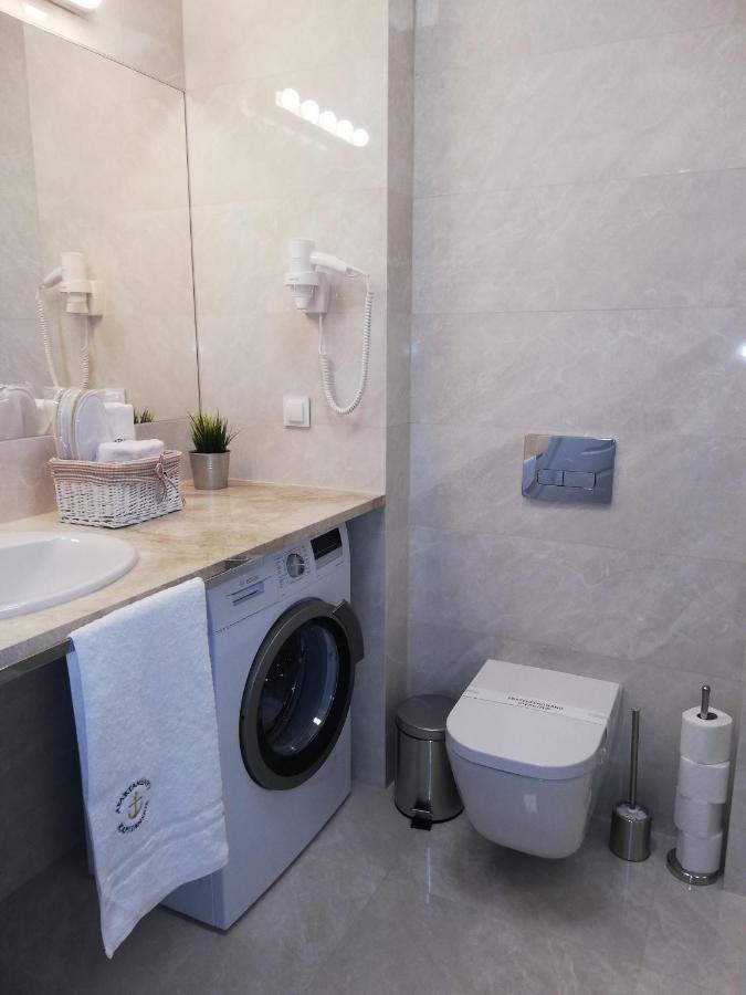 Apartamenty Kapitańskie z miejscem w hali garażowej Kasprowicza 20A Kołobrzeg Zewnętrze zdjęcie